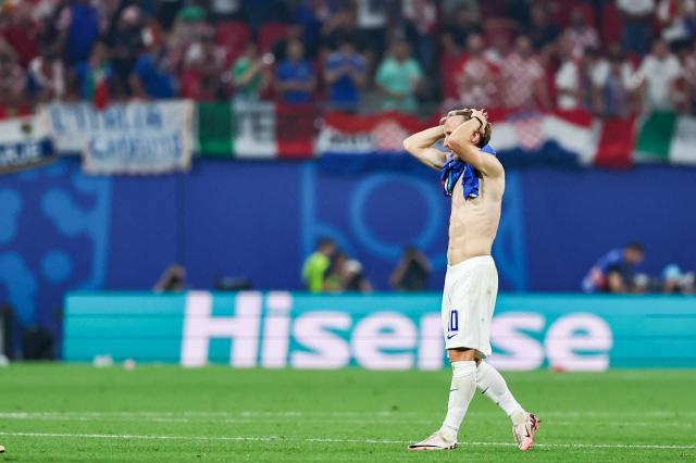 星空体育app下载-【欧洲杯】魔笛破门扎卡尼补时绝平！意大利晋级16强