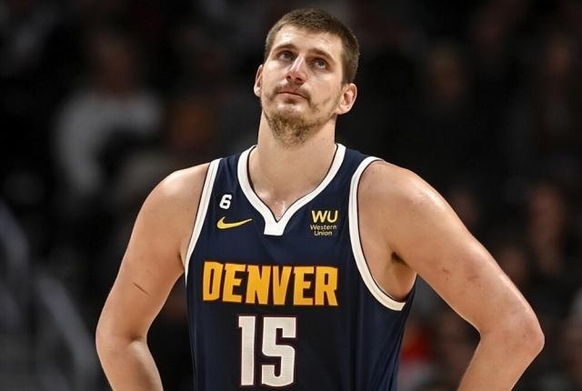 星空体育app官方下载-【观察】恩比德反超约基奇！MVP竞争或一战定乾坤