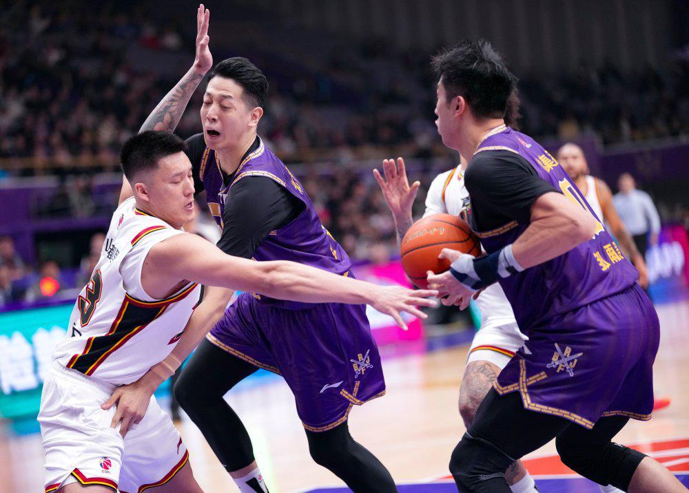 星空体育app-CBA常规赛：北京控股胜吉林长白山恩都里